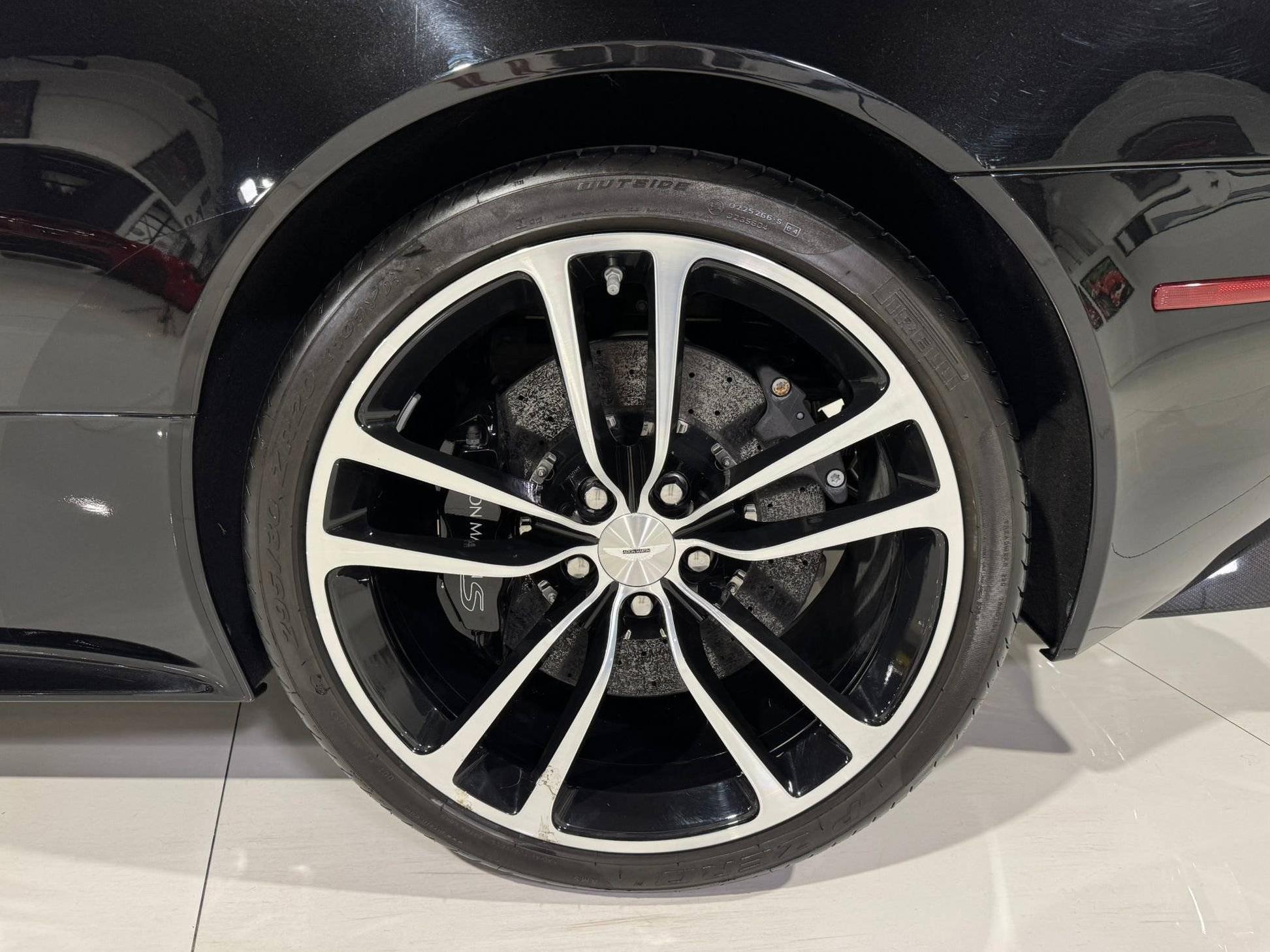 ASTON MARTIN DBS 2012 SCFFDCCD8CGE12939 image